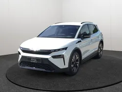 Weiss Neu 2025 Skoda Elroq SportLine SUV | 42.100 € (Etwas zu teuer)