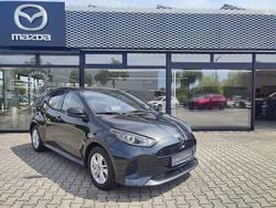 Opera black (metallic) Gebraucht 2024 Mazda 2 Center-Line Kleinwagen | 18.900 € (Superpreis)
