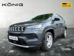 Grau Gebraucht 2024 Jeep Compass SUV | 36.439 € (Etwas zu teuer)
