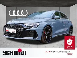 Kemoragrau metallic Neu 2025 Audi RS3 Sportback Ambiente Kleinwagen | 65.840 € (Superpreis)