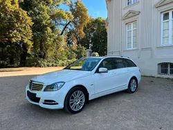 Weiß Gebraucht 2012 Mercedes C350 Elegance Kombi | 8.900 € (Guter Preis)