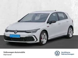 Pure white Gebraucht 2024 VW Golf VIII GTI Limousine | 30.670 € (Guter Preis)