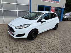 Weiß Gebraucht 2014 Ford Fiesta Trend Kleinwagen | 5.999 € (Fairer Preis)