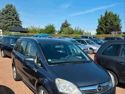 Blau Gebraucht 2009 Opel Zafira Edition Van / Kleinbus | 3.999 € (Fairer Preis)