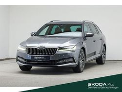 Graphitegrau metallic met. Gebraucht 2023 Skoda Superb LAURIN & KLEMENT Kombi | 30.888 € (Fairer Preis)