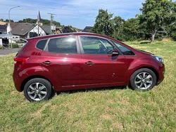 Rot Gebraucht 2016 Hyundai ix20 Style Van / Kleinbus | 9.000 € (Fairer Preis)