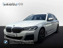 Weiss Gebraucht 2021 BMW 520 M Sport Kombi | 27.588 € (Fairer Preis)
