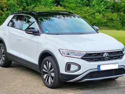 Weiß Gebraucht 2023 VW T-Roc Move SUV | 25.900 € (Superpreis)