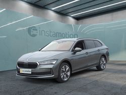 Grau Gebraucht 2024 Skoda Superb Selection Kombi | 45.380 € (Etwas zu teuer)