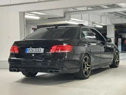Schwarz Gebraucht 2012 Mercedes E350 Avantgarde Limousine | 15.500 € (Etwas zu teuer)