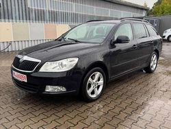 Cerna magic/black magic Gebraucht 2012 Skoda Octavia Ambition Kombi | 4.290 € (Fairer Preis)
