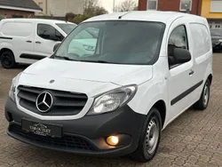 Weiß Gebraucht 2020 Mercedes Citan 109 Van / Kleinbus | 9.990 € (Superpreis)