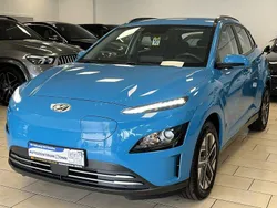 Blau dive in jeju / sol Gebraucht 2021 Hyundai Kona SUV | 14.740 € (Superpreis)