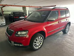 Rot Gebraucht 2014 Skoda Yeti Elegance SUV | 8.999 € (Guter Preis)