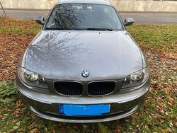 Grau Gebraucht 2011 BMW 116 Kleinwagen | 7.000 € (Etwas zu teuer)