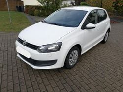 Weiß Gebraucht 2014 VW Polo S Kleinwagen | 3.999 € (Fairer Preis)