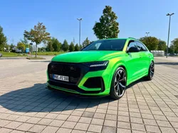 Grau Gebraucht 2020 Audi RS Q8 Sport SUV | 96.900 €