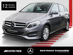Metalliclack mountaingrau Gebraucht 2017 Mercedes B200 Style Van / Kleinbus | 18.390 € (Fairer Preis)