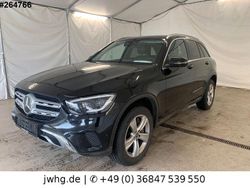 Schwarz/baltic black Gebraucht 2021 Mercedes GLC220 SUV | 31.950 € (Guter Preis)