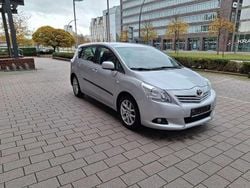 Silber Gebraucht 2010 Toyota Verso Executive Van / Kleinbus | 4.750 € (Superpreis)