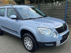 Modra aqua/aqua blau Gebraucht 2011 Skoda Yeti Plus Edition SUV | 8.099 € (Fairer Preis)