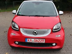 Rot Gebraucht 2017 Smart ForTwo Cabrio Basis Cabrio | 13.700 € (Fairer Preis)