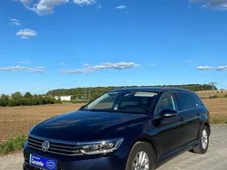 Blau Gebraucht 2016 VW Passat Kombi | 13.390 € (Guter Preis)