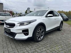 Weiß Gebraucht 2022 Kia XCeed Spirit SUV | 23.490 € (Fairer Preis)