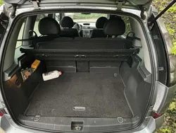Grau Gebraucht 2007 Opel Meriva Van / Kleinbus | 1.750 € (Fairer Preis)