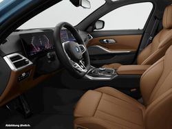 Blau Gebraucht 2024 BMW 330e Kombi | 53.918 €