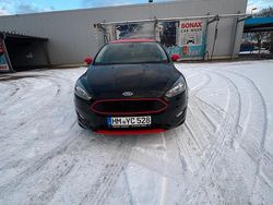 Schwarz Gebraucht 2016 Ford Focus Sport Kombi | 6.999 € (Fairer Preis)