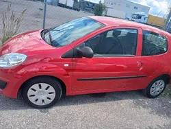 Rot Gebraucht 2008 Renault Twingo Kleinwagen | 1.850 €