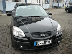 Schwarz Gebraucht 2008 Kia Rio EX Kleinwagen | 6.900 €