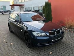 Blau Gebraucht 2007 BMW 318 Kombi | 2.650 € (Fairer Preis)