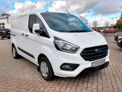 Frostweiß Gebraucht 2018 Ford Transit Custom Trend Van / Kleinbus | 22.586 € (Guter Preis)