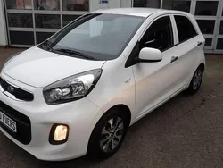 Weiß Gebraucht 2016 Kia Picanto DREAM-TEAM Edition Kleinwagen | 6.450 € (Fairer Preis)