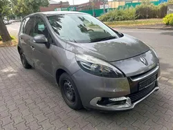 Silber Gebraucht 2012 Renault Scénic III Dynamique Van / Kleinbus | 2.350 € (Superpreis)