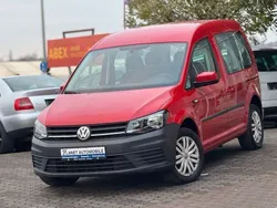 Rot Gebraucht 2019 VW Caddy Trendline Van / Kleinbus | 17.490 € (Fairer Preis)