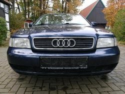 Blau Gebraucht 1997 Audi A4 Limousine | 1.500 € (Fairer Preis)