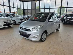 Silber Gebraucht 2011 Hyundai i10 Style Kleinwagen | 6.980 € (Fairer Preis)