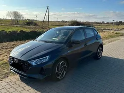Grau Gebraucht 2021 Hyundai i20 Trend Kleinwagen | 15.500 € (Fairer Preis)