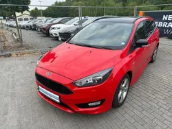 Rot Gebraucht 2018 Ford Focus ST-Line Kombi | 8.900 € (Fairer Preis)