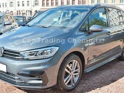 Grau Gebraucht 2019 VW Touran R-line Van / Kleinbus | 21.999 € (Superpreis)