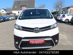Weiß Gebraucht 2019 Toyota Proace Van | 12.599 € (Fairer Preis)
