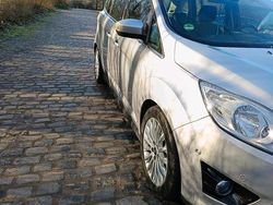 Silber Gebraucht 2010 Ford C-MAX Van / Kleinbus | 7.600 €