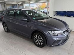 Rauchgrau metallic Gebraucht 2022 VW Polo Life Kleinwagen | 16.890 € (Guter Preis)