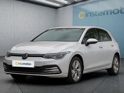 Weiß Gebraucht 2022 VW Golf VIII Kleinwagen | 21.499 € (Guter Preis)