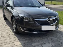 Grau Gebraucht 2014 Opel Insignia Business Edition Kombi | 7.500 € (Fairer Preis)