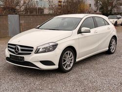 Weiß Gebraucht 2014 Mercedes A180 Urban Limousine | 7.390 € (Superpreis)