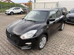 Schwarz Gebraucht 2020 Suzuki Swift Limousine | 12.990 € (Fairer Preis)